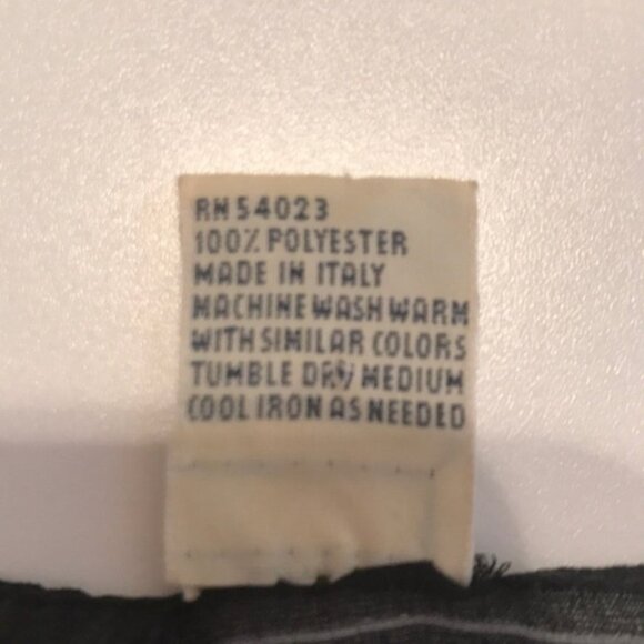 🤍🩶 GAP Striped Sheer Gray & White Scarf | 100% Polyester 🩶🤍 - Picture 4 of 7